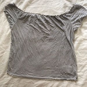 Off the shoulder American eagle crop top